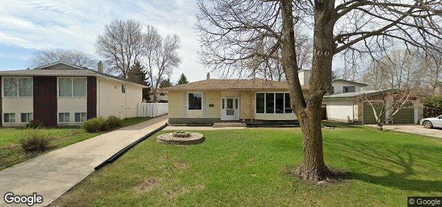 Photo of 6 Emory Road in Winnipeg, Manitoba