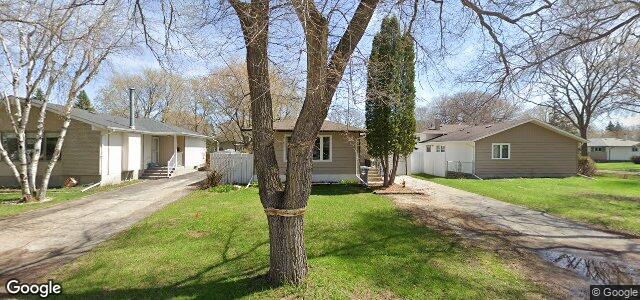 Larawan ng 6 Tulane Bay sa Winnipeg, Manitoba