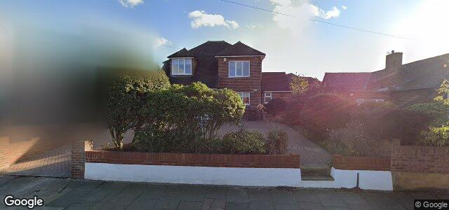 Larawan ng 60 Kings Drive sa Winnipeg, Manitoba