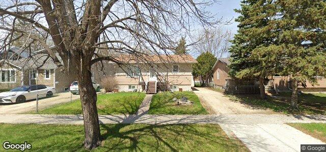 Photo of 607 Townsend Avenue in Winnipeg, Manitoba