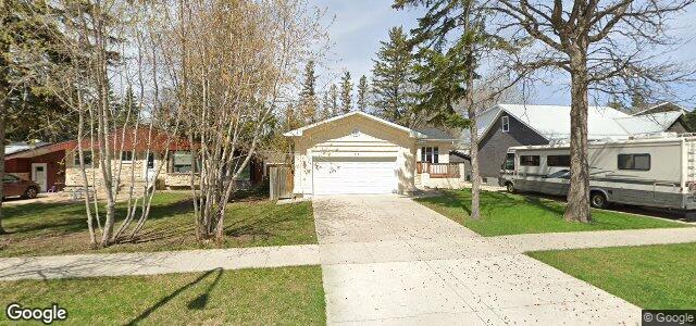 Larawan ng 613 Townsend Avenue sa Winnipeg, Manitoba
