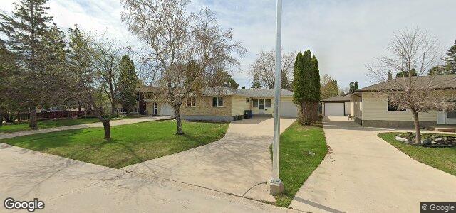 Larawan ng 62 St Edmund'S Bay sa Winnipeg, Manitoba