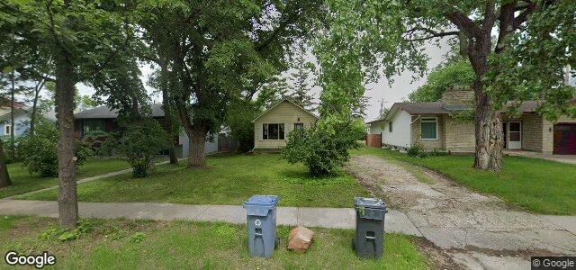 Larawan ng 635 Pasadena Avenue sa Winnipeg, Manitoba