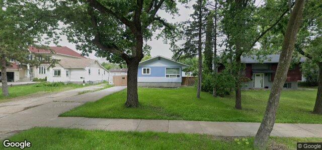 Larawan ng 639 Pasadena Avenue sa Winnipeg, Manitoba