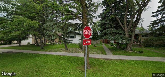 Larawan ng 647 Pasadena Avenue sa Winnipeg, Manitoba