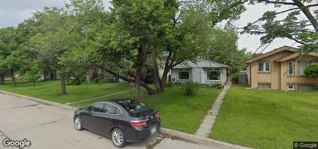 Larawan ng 65 Mapleridge Avenue sa Winnipeg, Manitoba
