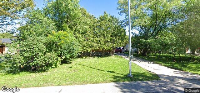 Larawan ng 66 Ryerson Avenue sa Winnipeg, Manitoba