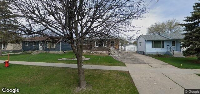 Larawan ng 661 Pasadena Avenue sa Winnipeg, Manitoba