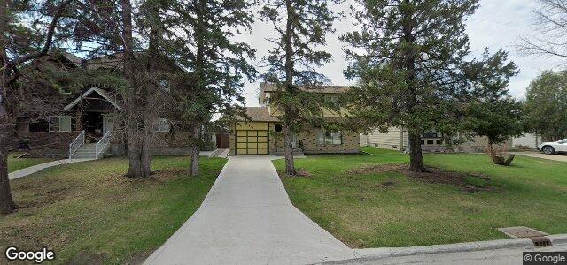 Larawan ng 672 Pasadena Avenue sa Winnipeg, Manitoba