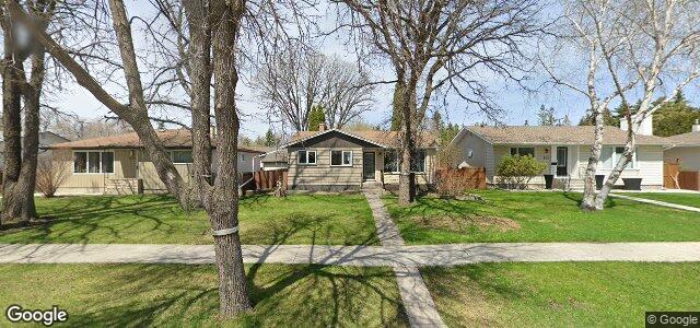 Larawan ng 681 Townsend Avenue sa Winnipeg, Manitoba