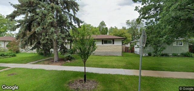 Larawan ng 689 Patricia Avenue sa Winnipeg, Manitoba