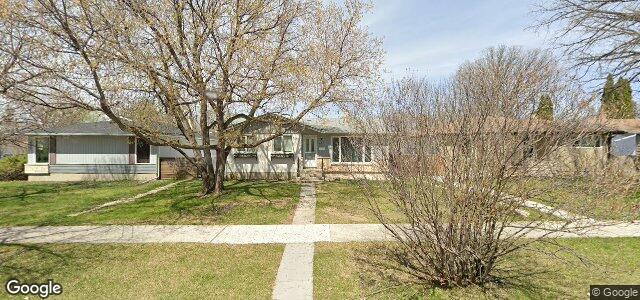 Larawan ng 689 Townsend Avenue sa Winnipeg, Manitoba