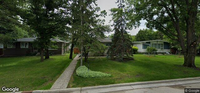 Larawan ng 692 Patricia Avenue sa Winnipeg, Manitoba