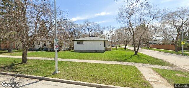 Larawan ng 692 Townsend Avenue sa Winnipeg, Manitoba