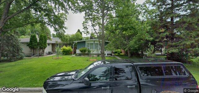 Larawan ng 696 Patricia Avenue sa Winnipeg, Manitoba