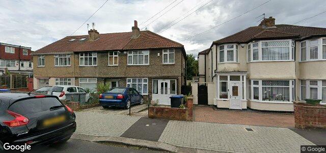 Larawan ng 70 Burgess Avenue sa Winnipeg, Manitoba