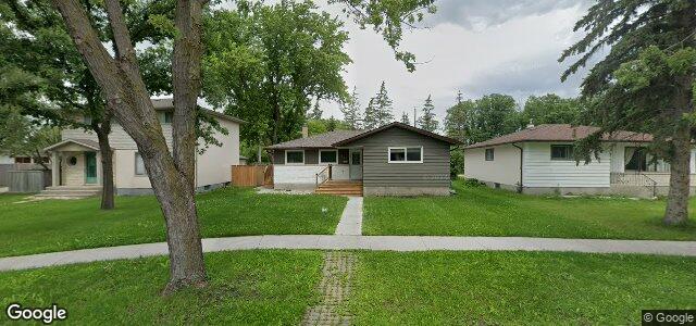 Photo of 701 Patricia Avenue in Winnipeg, Manitoba