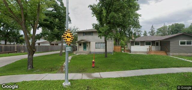 Larawan ng 705 Patricia Avenue sa Winnipeg, Manitoba