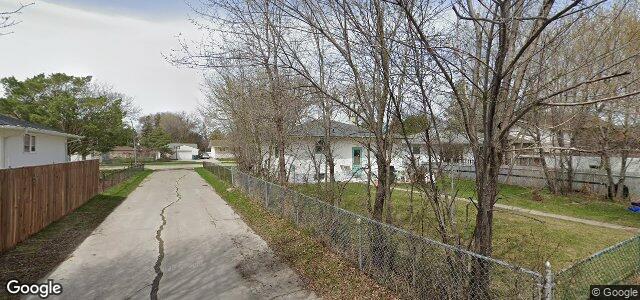 Larawan ng 708 Pasadena Avenue sa Winnipeg, Manitoba