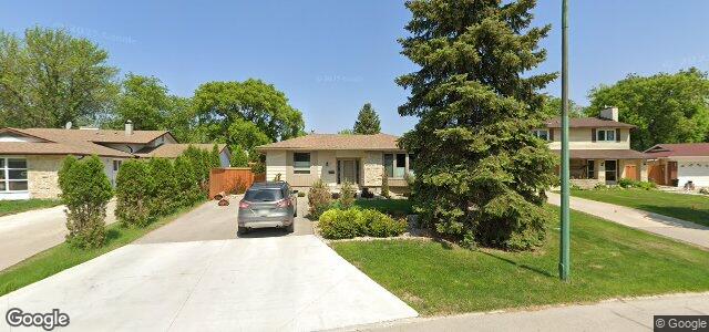 Larawan ng 71 Leeds Avenue sa Winnipeg, Manitoba