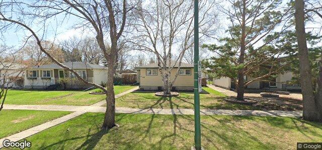 Larawan ng 716 Townsend Avenue sa Winnipeg, Manitoba