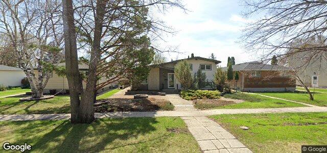 Larawan ng 720 Townsend Avenue sa Winnipeg, Manitoba