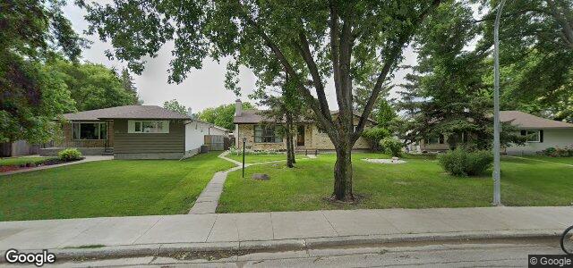 Larawan ng 721 Patricia Avenue sa Winnipeg, Manitoba