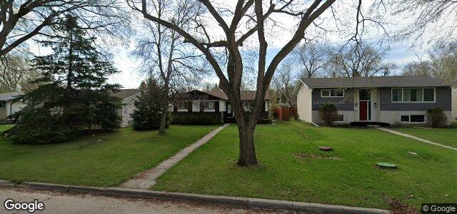 Larawan ng 736 Pasadena Avenue sa Winnipeg, Manitoba