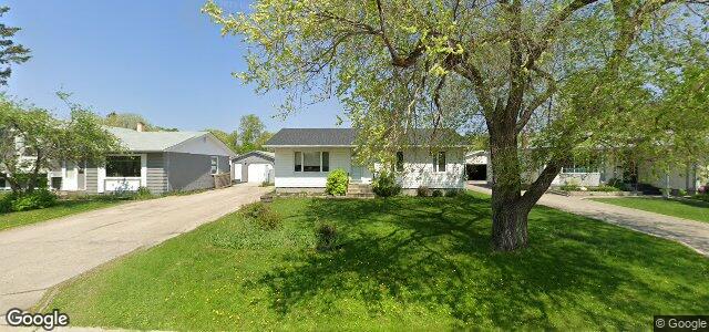 Larawan ng 74 Lafayette Bay sa Winnipeg, Manitoba