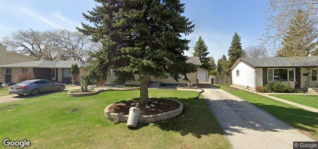 Larawan ng 74 Temple Bay sa Winnipeg, Manitoba