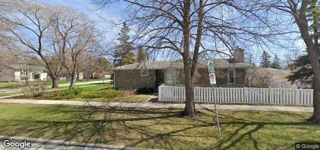 Larawan ng 740 Townsend Avenue sa Winnipeg, Manitoba