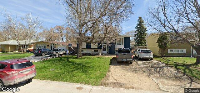 Larawan ng 75 Temple Bay sa Winnipeg, Manitoba