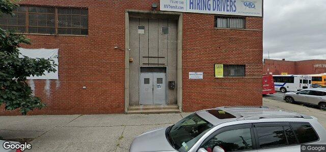 Larawan ng 76 Rochester Avenue sa Winnipeg, Manitoba