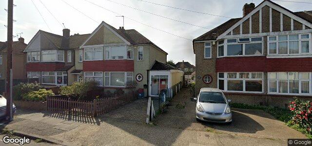 Larawan ng 79 Rochester Avenue sa Winnipeg, Manitoba