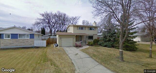 Larawan ng 82 Temple Bay sa Winnipeg, Manitoba