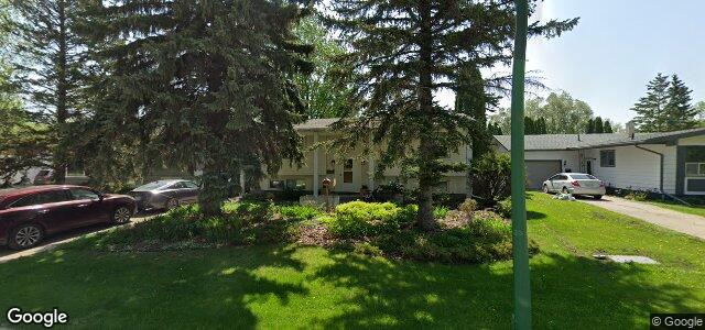 Larawan ng 83 Lafayette Bay sa Winnipeg, Manitoba