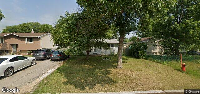 Larawan ng 86 Loyola Bay sa Winnipeg, Manitoba