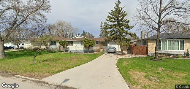 Larawan ng 88 St Dunstan'S Bay sa Winnipeg, Manitoba