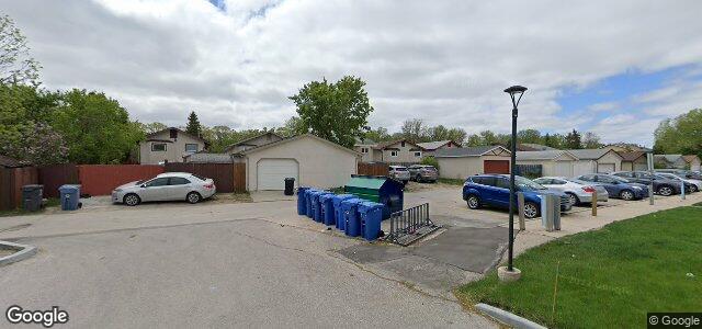 887 Carrigan Place（加拿大曼尼托巴省温尼伯市）房屋照片