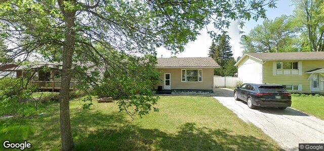 Larawan ng 89 Greyfriars Road sa Winnipeg, Manitoba