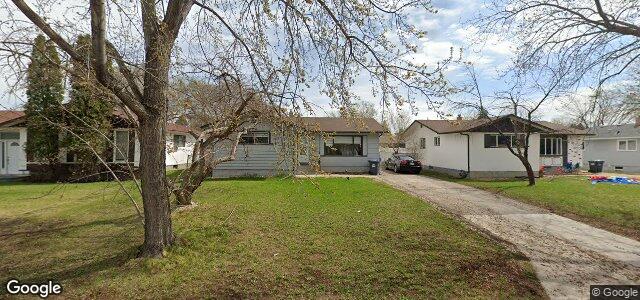 Larawan ng 90 Acadia Bay sa Winnipeg, Manitoba