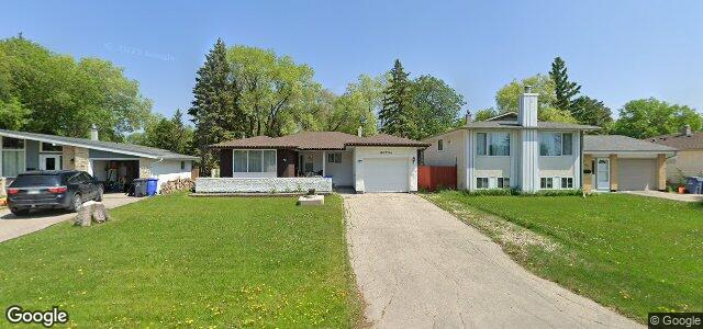 Larawan ng 91 Leeds Avenue sa Winnipeg, Manitoba