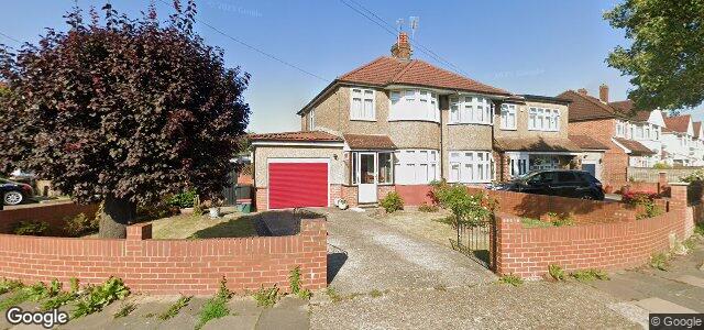 Larawan ng 92 Rochester Avenue sa Winnipeg, Manitoba