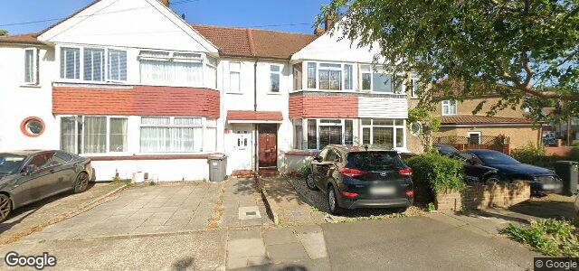 Larawan ng 96 Rochester Avenue sa Winnipeg, Manitoba