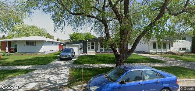 Larawan ng 98 Greyfriars Road sa Winnipeg, Manitoba