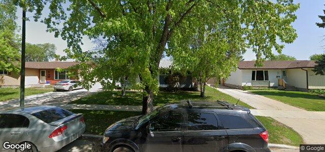 Larawan ng 99 Bryn Mawr Road sa Winnipeg, Manitoba