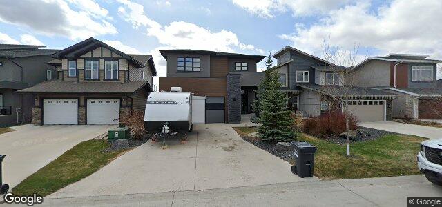 Photo of 217 Bonaventure Drive E in Winnipeg, Manitoba