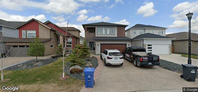 Photo of 240 Bonaventure Drive E in Winnipeg, Manitoba