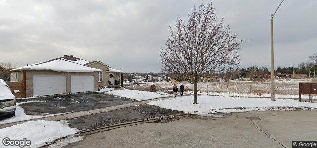 Larawan ng 32 Geneva Lane sa Winnipeg, Manitoba