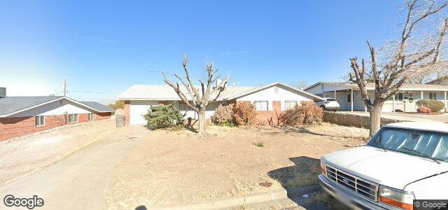 Larawan ng 325 Crestmont Drive sa Winnipeg, Manitoba